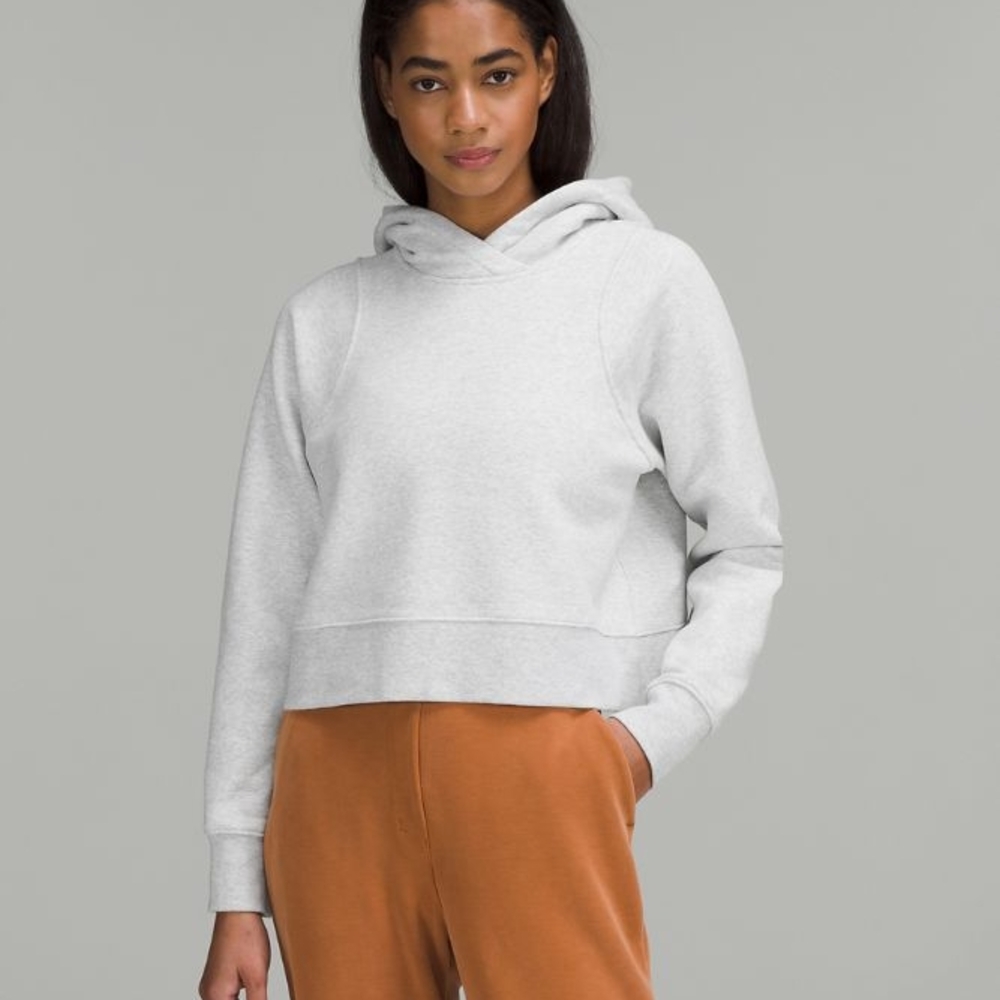 Lululemon - Loungeful Cropped Hoodie - Heathered Core Ultra Light Grey